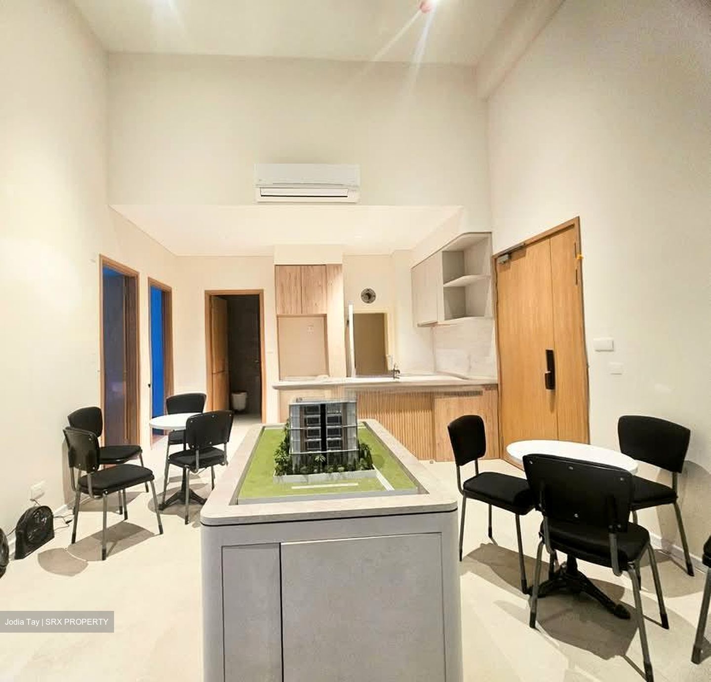The Shorefront (D17), Apartment #534336631